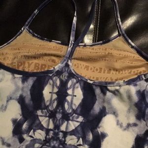 Lululemon tank sz10  fast shipping